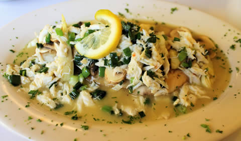 Fish special  with artichokes, mushrooms, green onions, crabmeat.