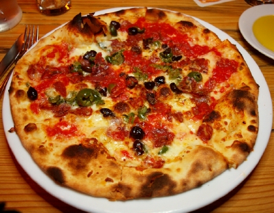 Calabrese pizza.