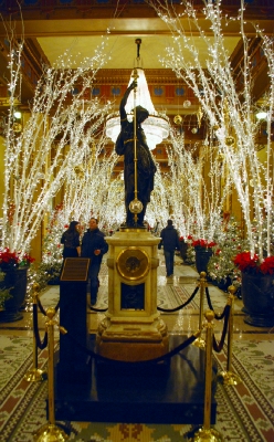 The lobby of the Roosevelt Hotel